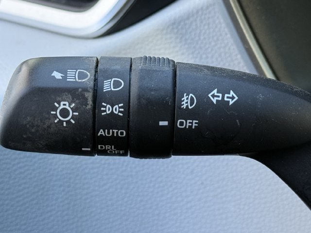 Used 2025 Toyota Corolla XSE FWD image 20
