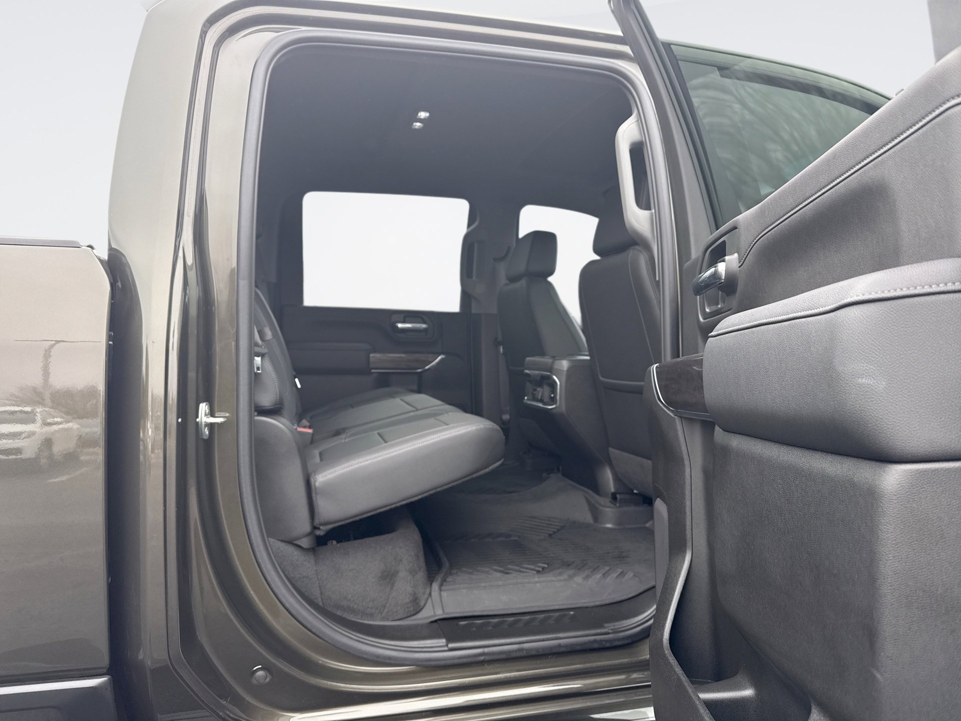 Used 2022 Chevrolet Silverado 2500 LTZ w/ LTZ Plus Package image 20