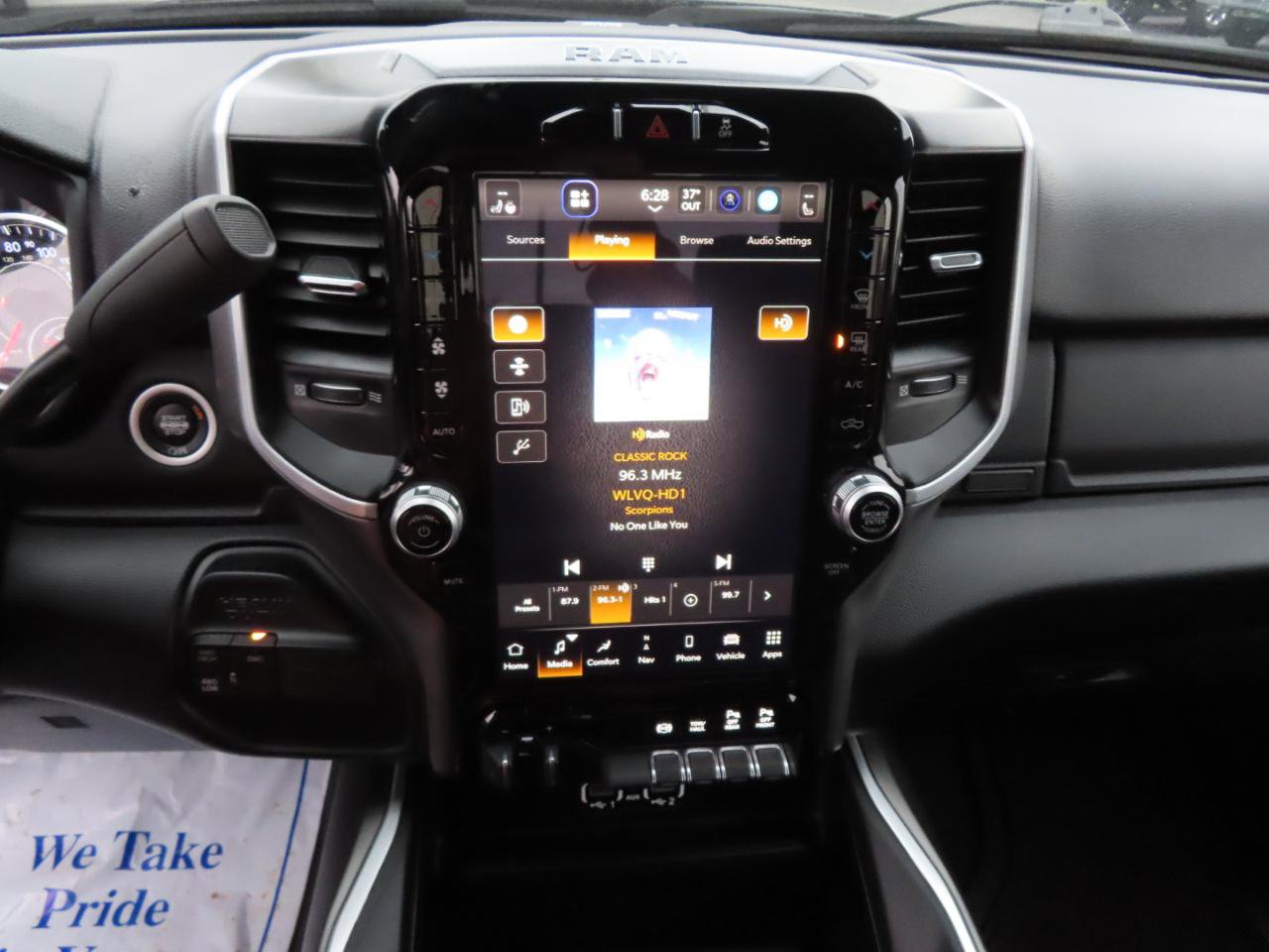 Used 2024 RAM 3500 Big Horn w/ Night Edition image 34