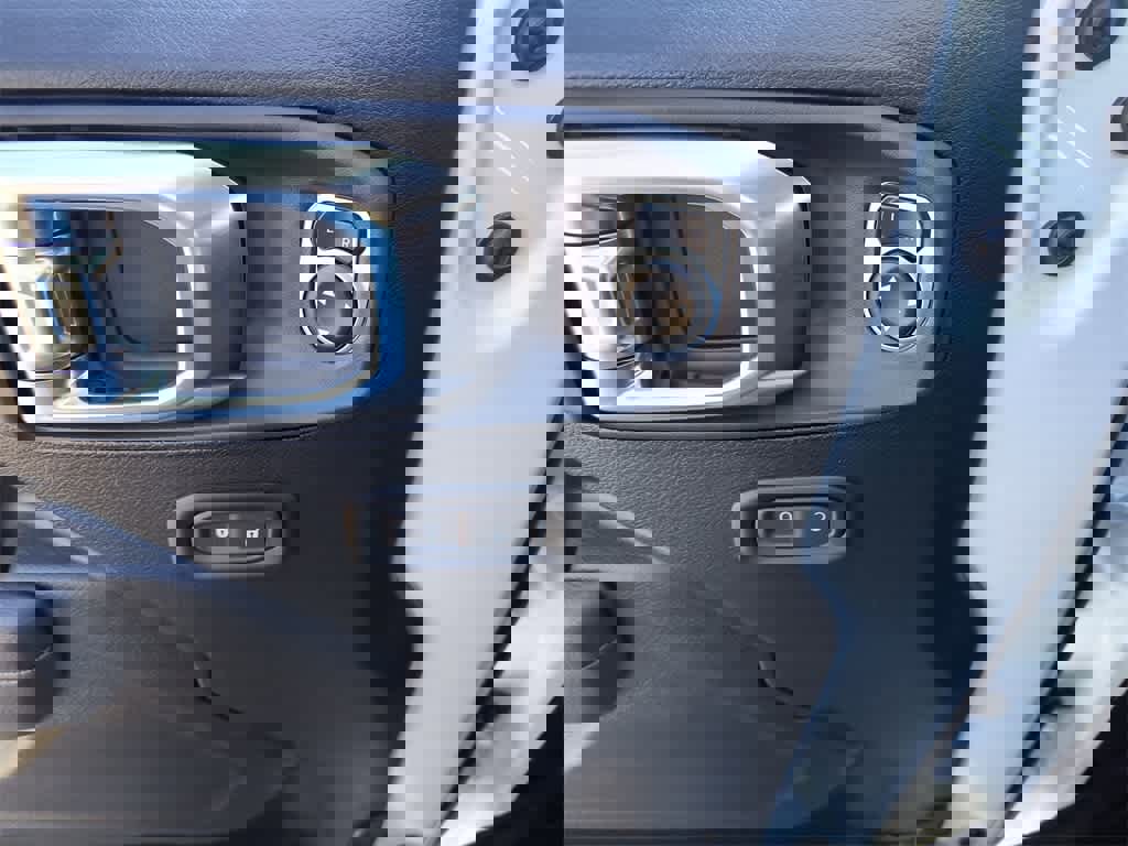 New 2025 Jeep Gladiator Rubicon w/ Convenience Group image 13