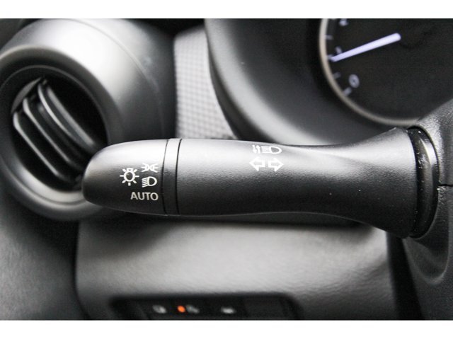 Certified 2025 Nissan Kicks Play S FWD image 15