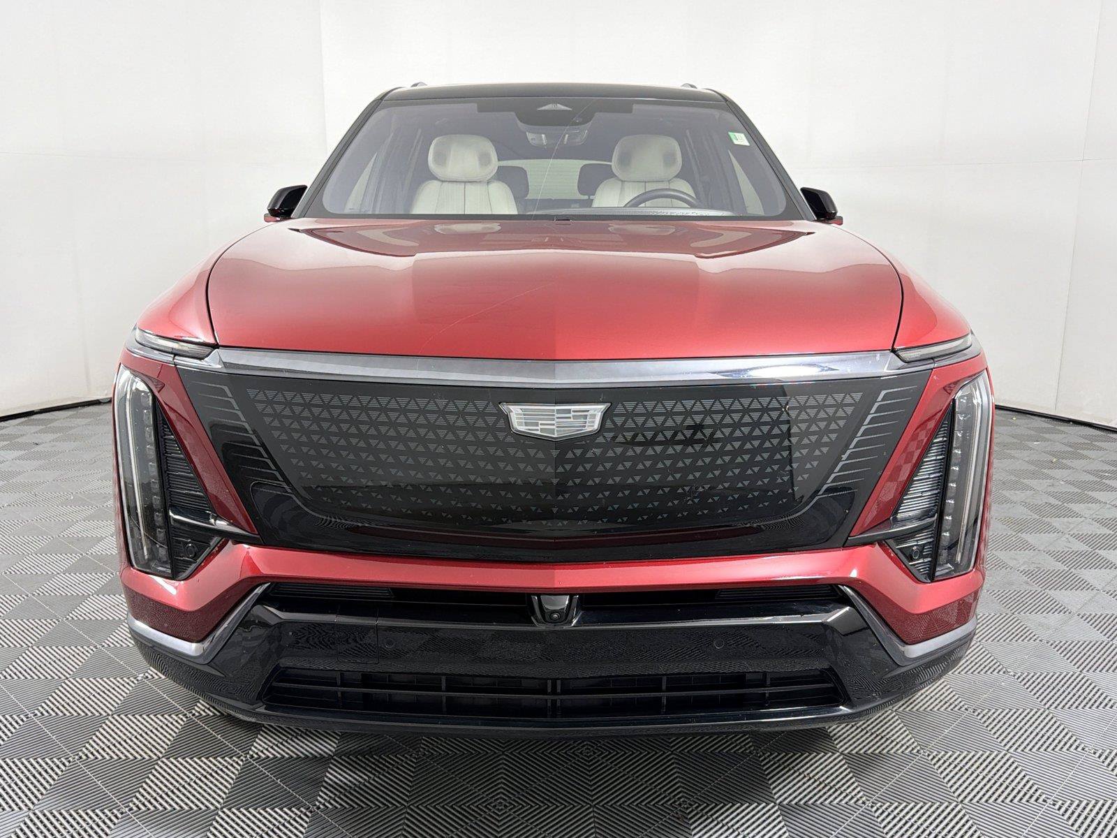 Used 2026 Cadillac Vistiq Sport AWD/4WD image 2