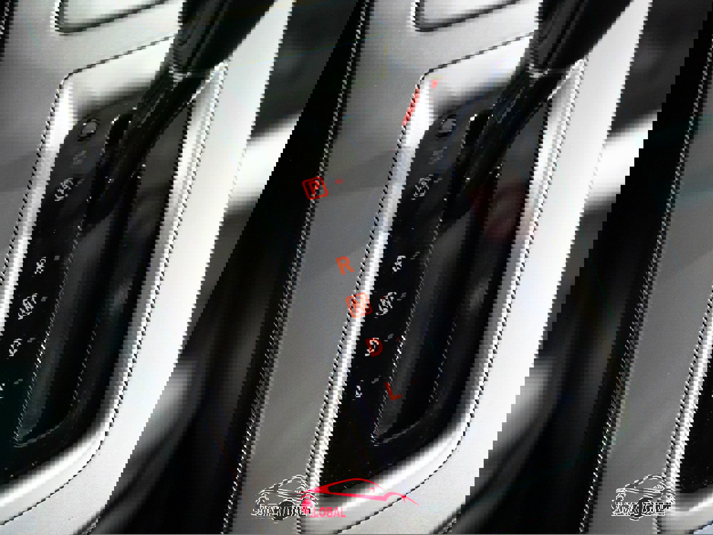 Used 2014 Nissan Sentra SV w/ SV Driver Package image 32