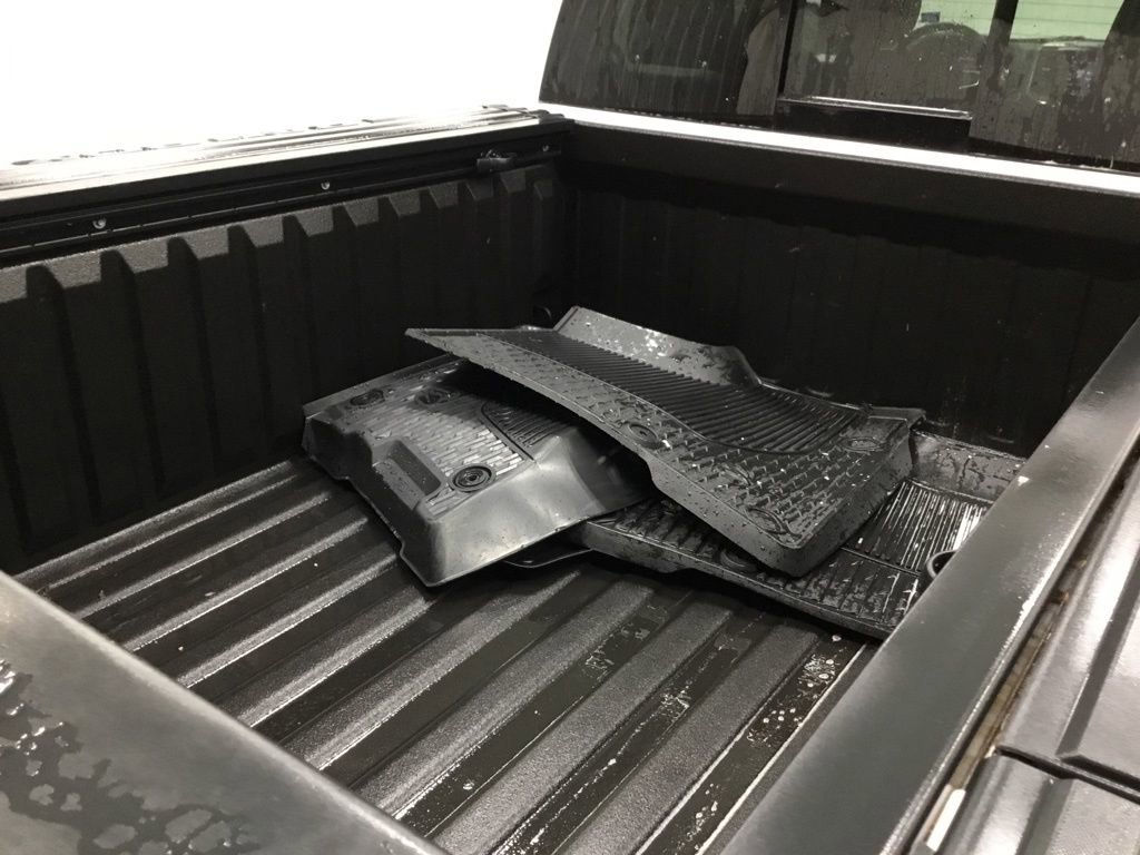 Used 2021 RAM 1500 Laramie image 18