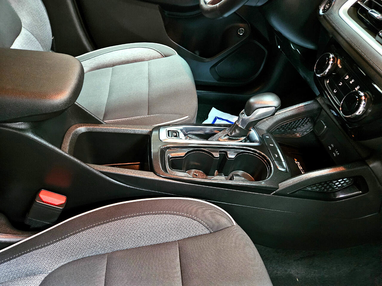 Used 2025 Chevrolet TrailBlazer LT w/ Convenience Package image 23