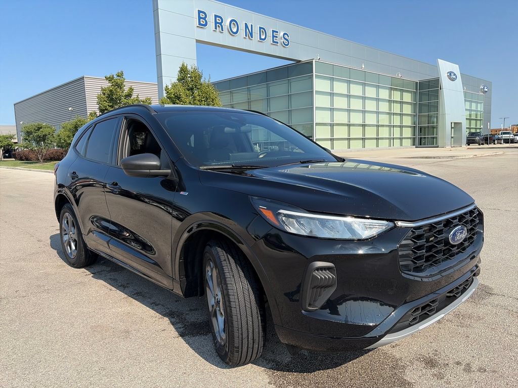 Used 2023 Ford Escape ST-Line w/ Tech Pack #1
