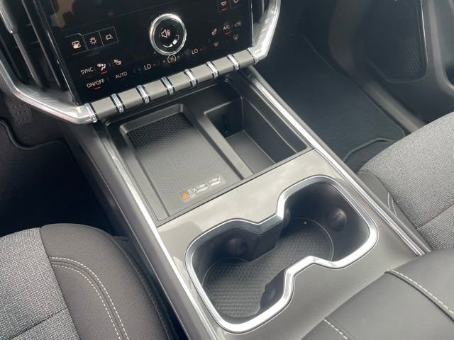 New 2026 GMC Acadia Elevation image 15