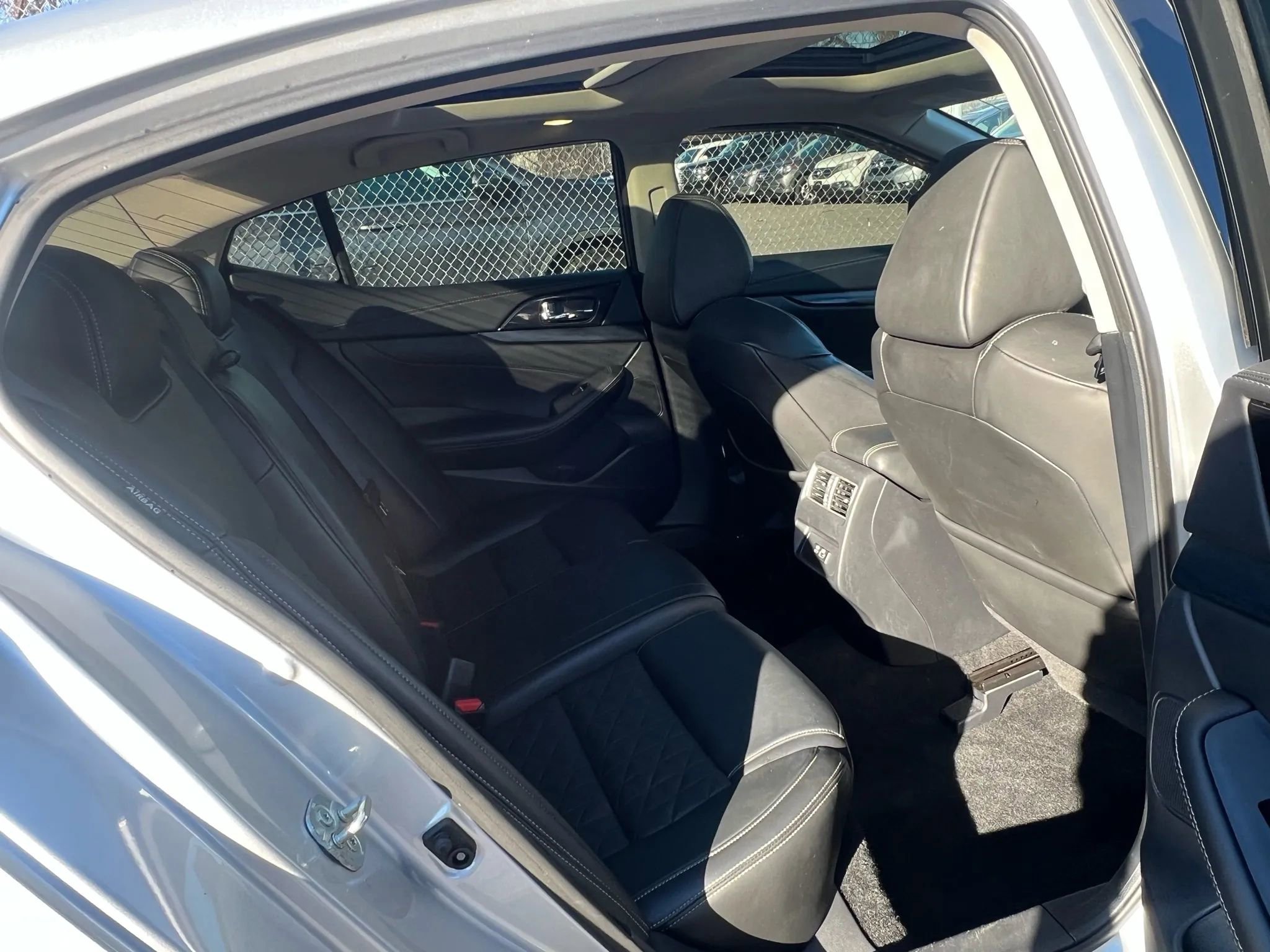 Used 2019 Nissan Maxima Platinum w/ Illumination Package FWD image 29