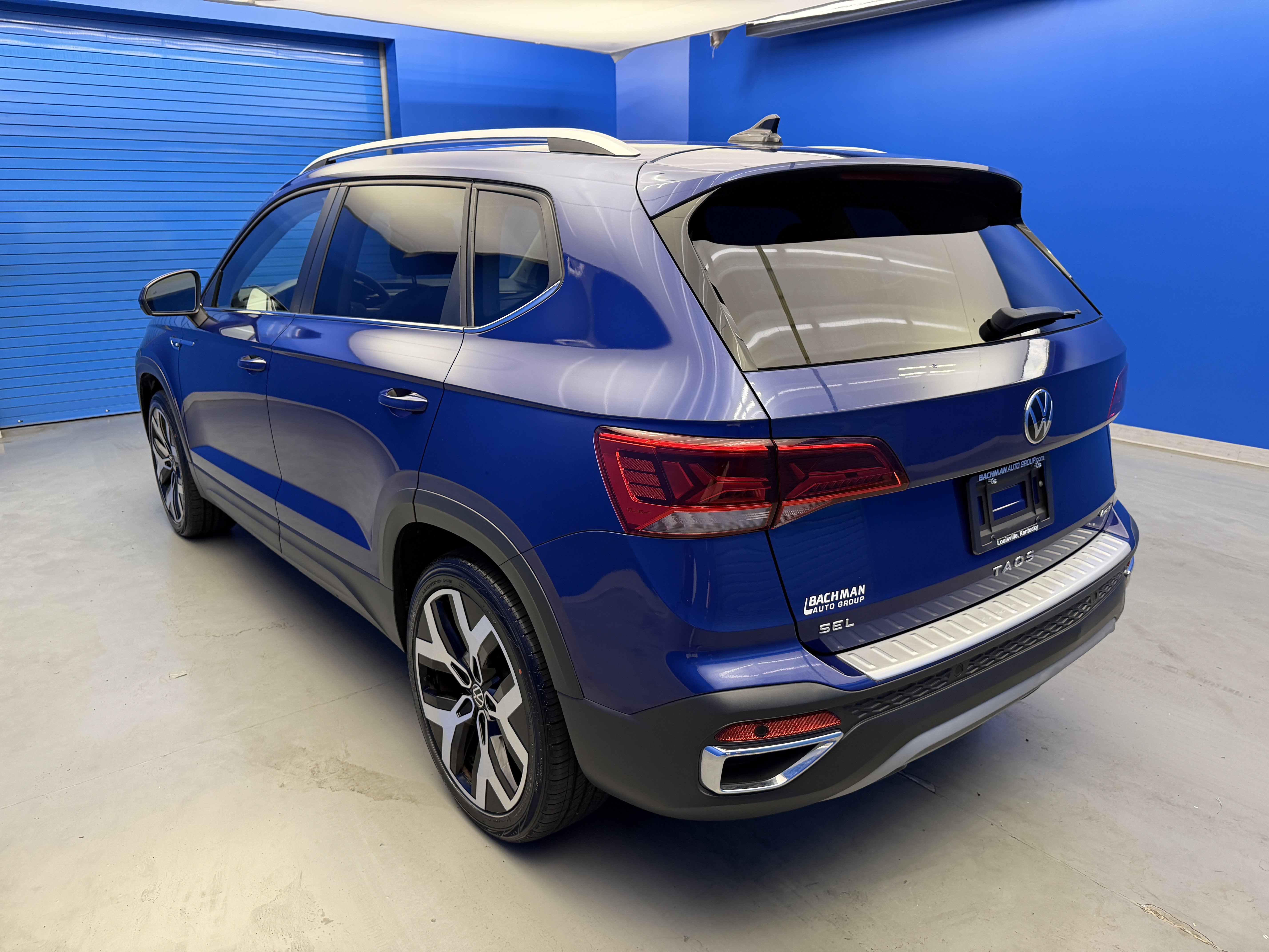 Used 2022 Volkswagen Taos SEL AWD/4WD image 5