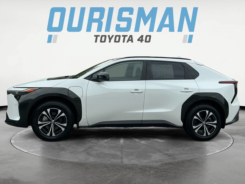 Used 2024 Toyota bZ4X FWD w/ Weather Package image 4