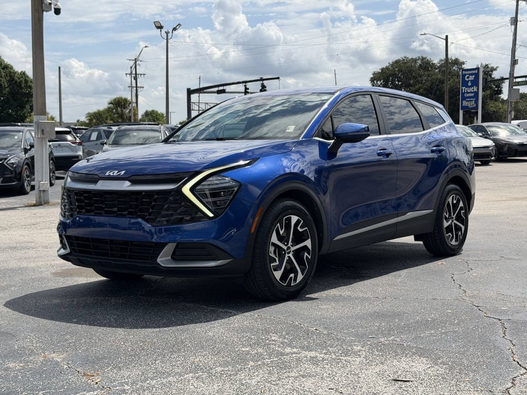 Certified 2024 Kia Sportage EX FWD image 8