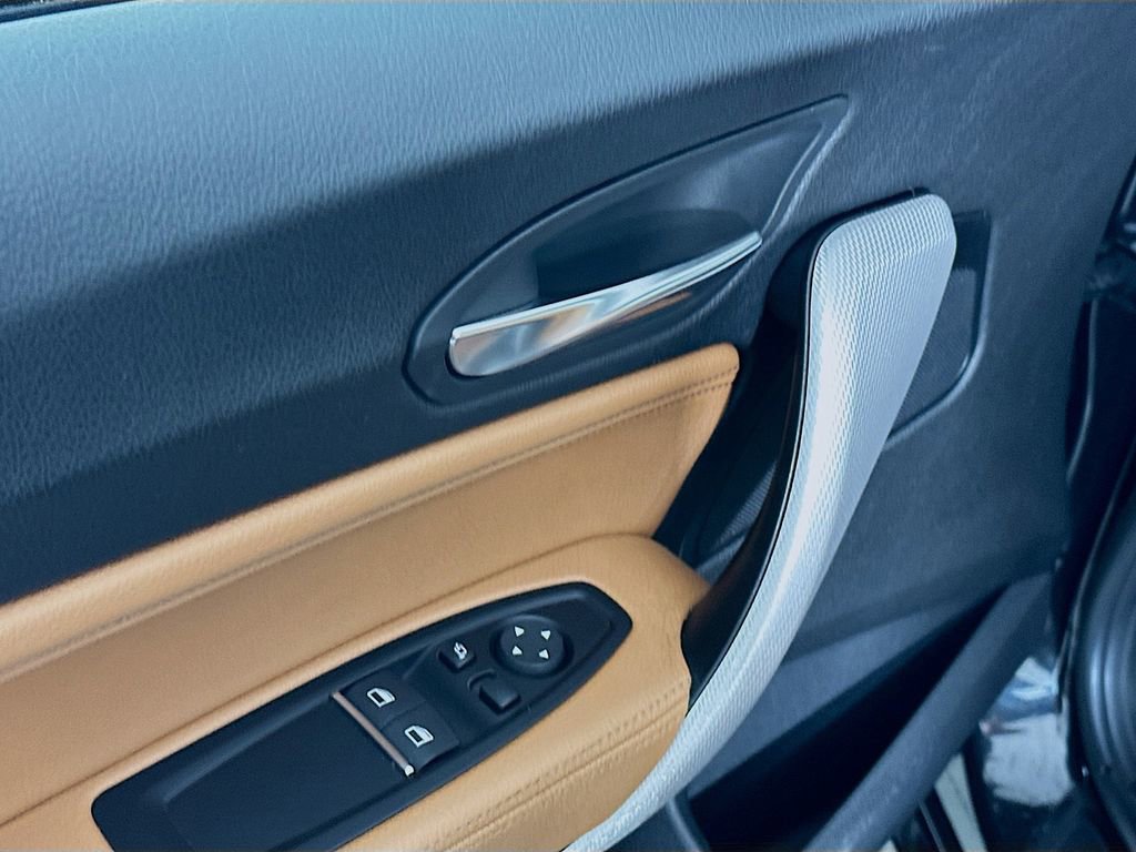 Used 2020 BMW 230i Coupe w/ M Sport Package image 19