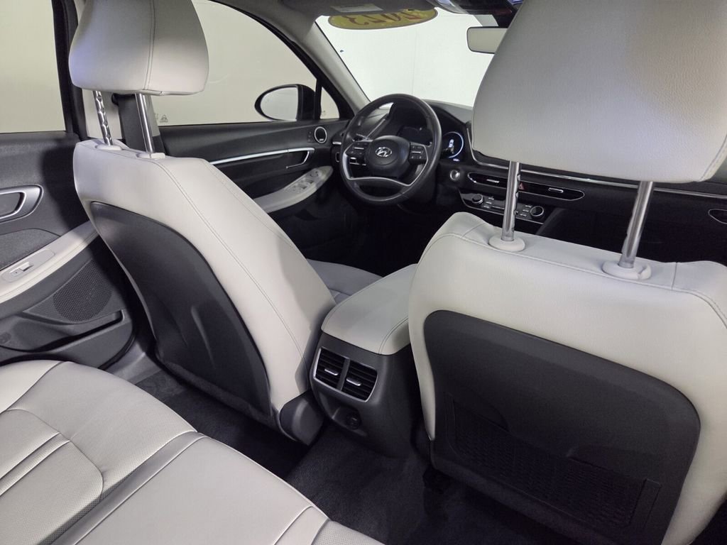 Used 2023 Hyundai Sonata Limited FWD image 32