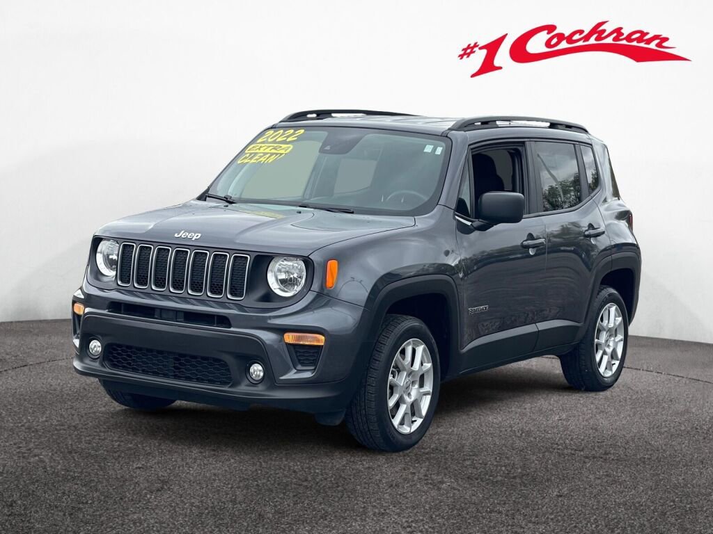 Used 2022 Jeep Renegade Latitude image 3