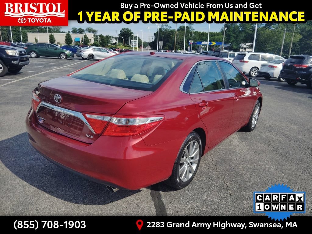 Used 2017 Toyota Camry XLE w/ Moonroof Package FWD image 9