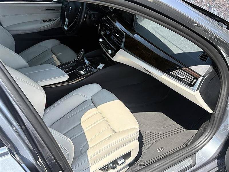 Used 2017 BMW 530i RWD image 34