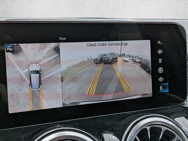 Used 2023 Mercedes-Benz GLB 250 4MATIC image 12