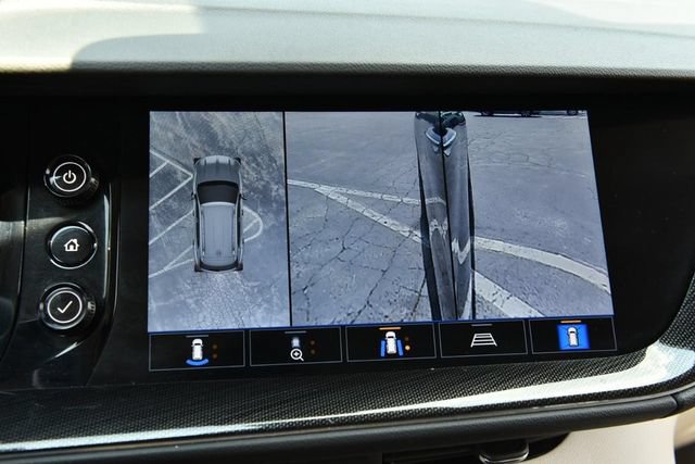 Used 2021 Buick Envision Essence w/ Technology Package I FWD image 17