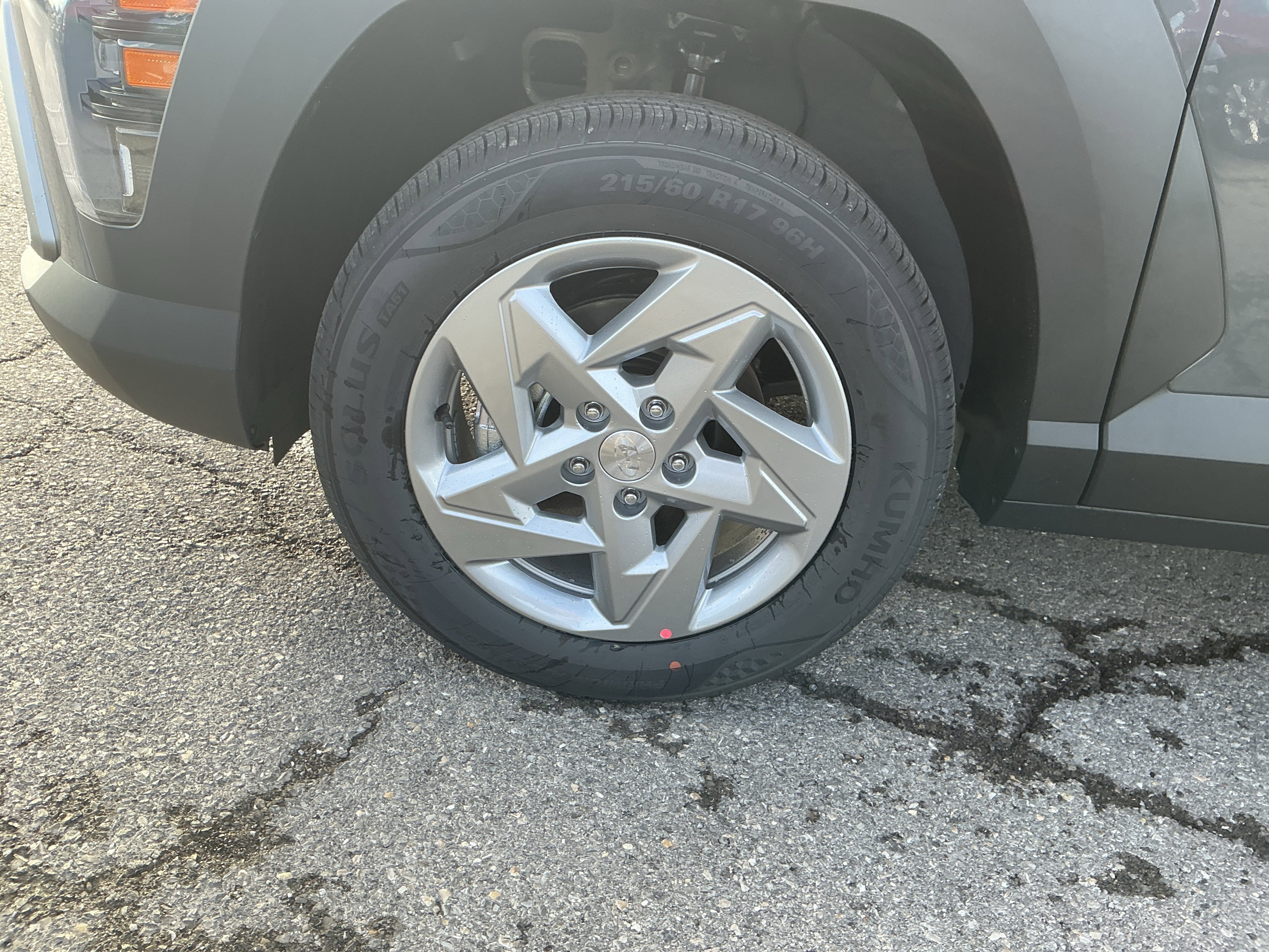 New 2026 Hyundai Kona SE image 10