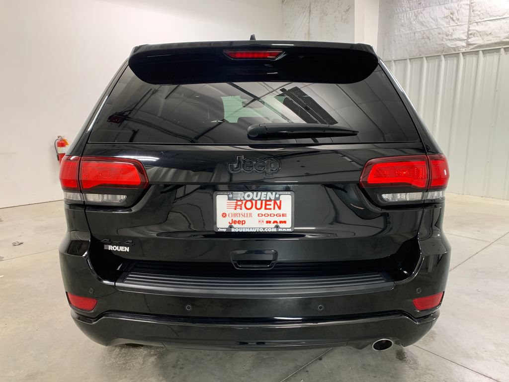 Used 2020 Jeep Grand Cherokee Altitude AWD/4WD image 25