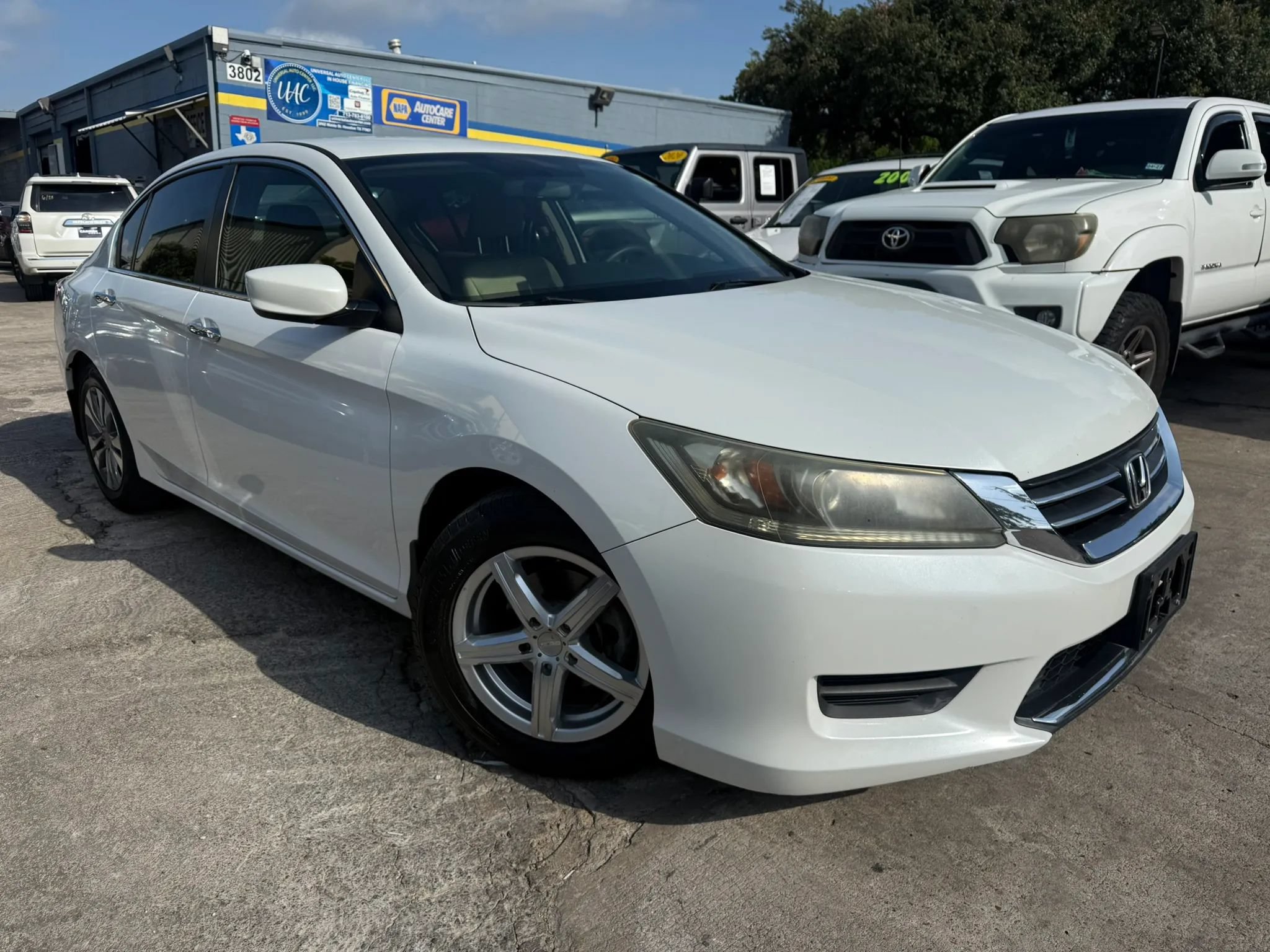 Used 2015 Honda Accord LX image 1