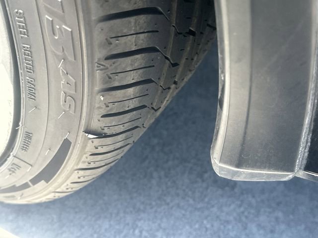 Used 2019 Honda Accord Touring image 12