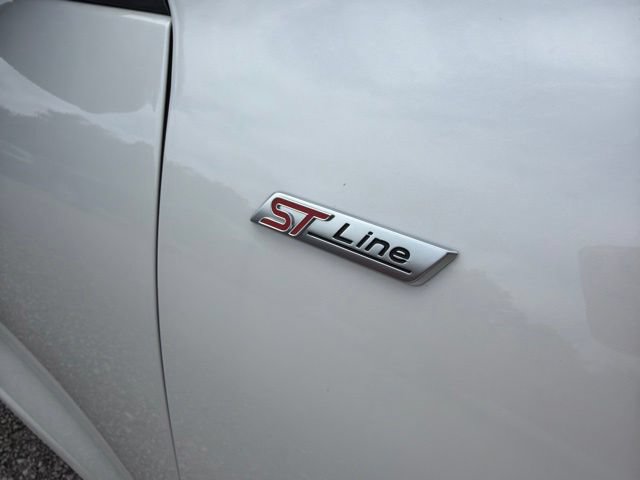 Used 2023 Ford Escape ST-Line Elite w/ Premium Technology Package AWD/4WD image 11