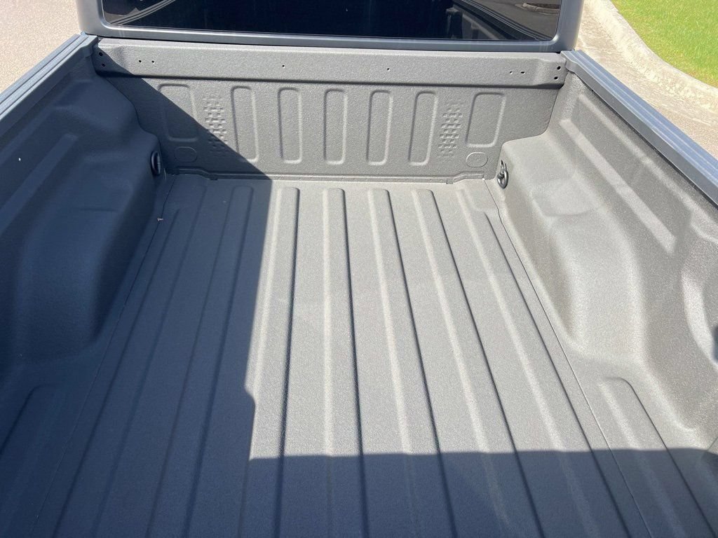 New 2025 Jeep Gladiator Sport AWD/4WD image 13