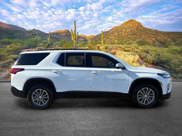 Used 2023 Chevrolet Traverse LT FWD image 3