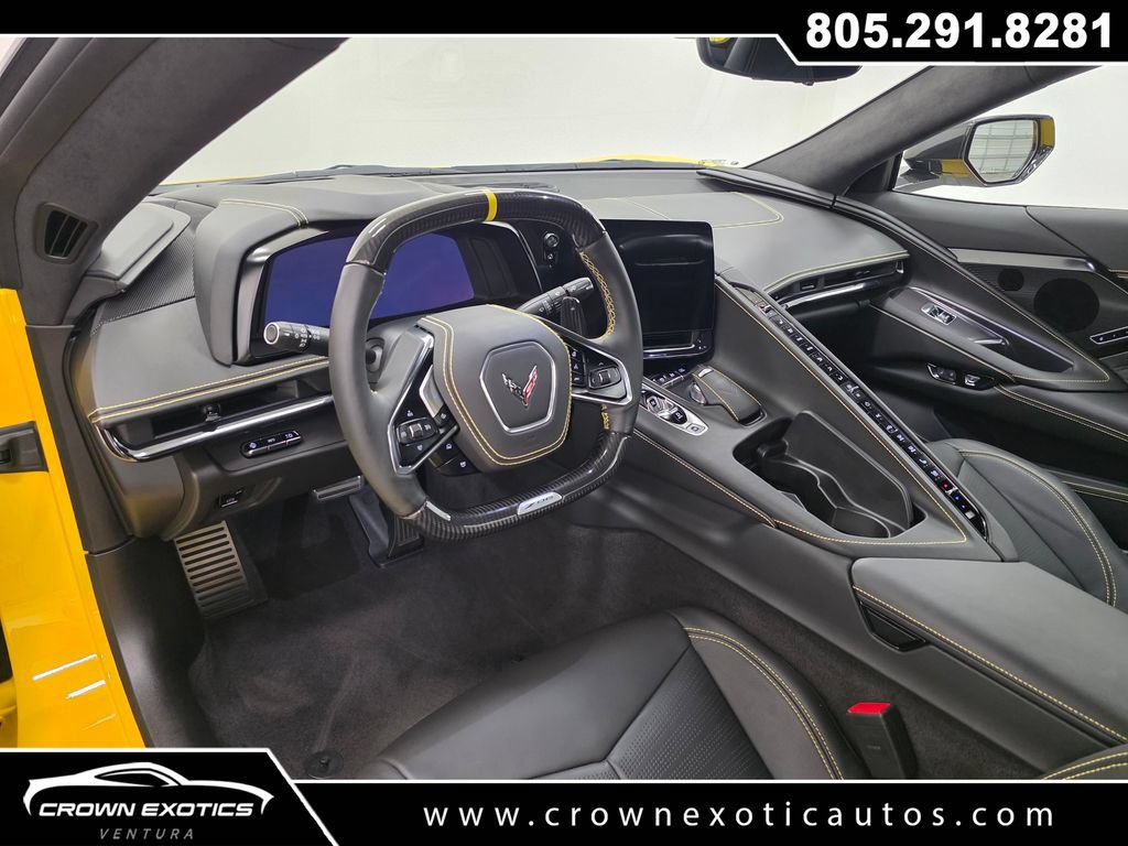Used 2025 Chevrolet Corvette Z06 RWD image 22