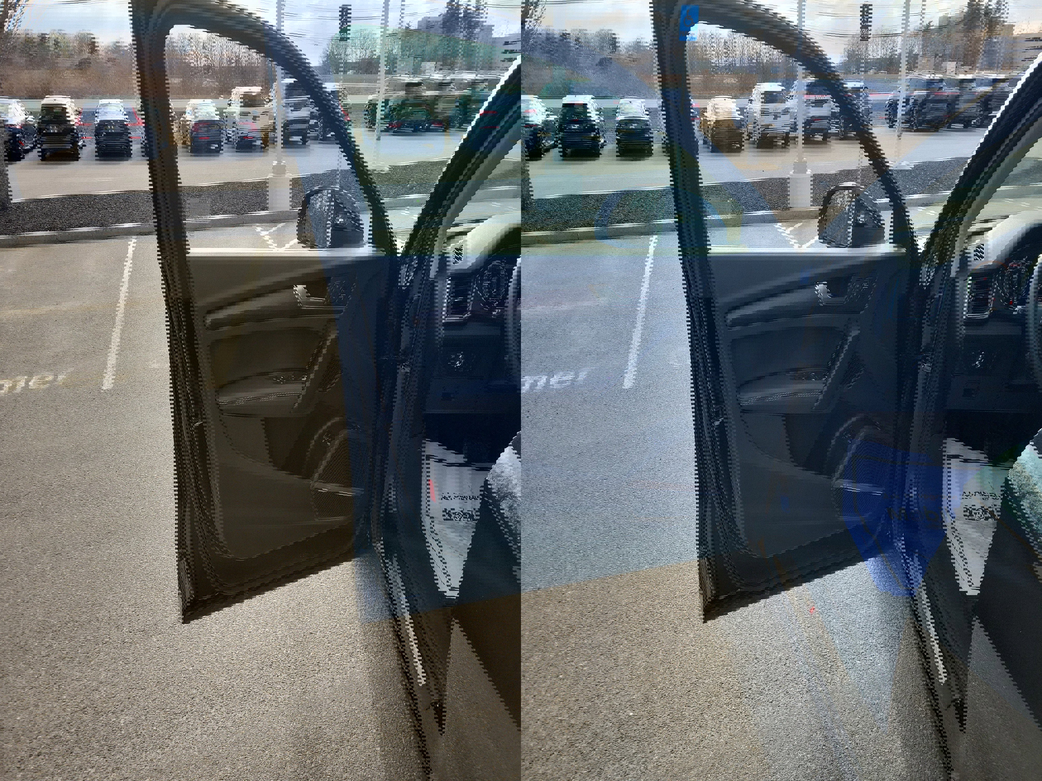 Used 2025 Audi Q5 e Premium Plus w/ Premium Plus Package image 17