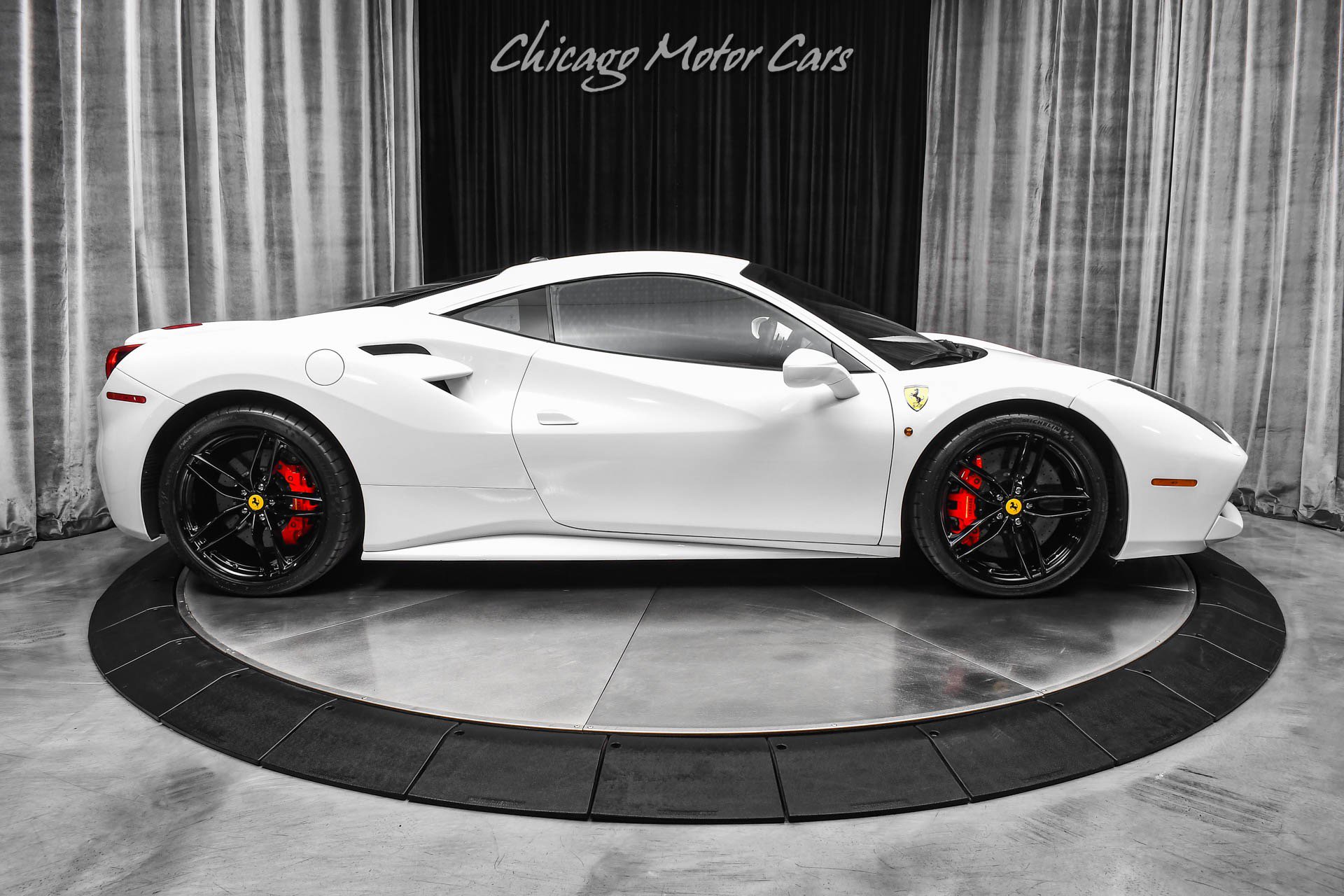 Used 2019 Ferrari 488 GTB image 39