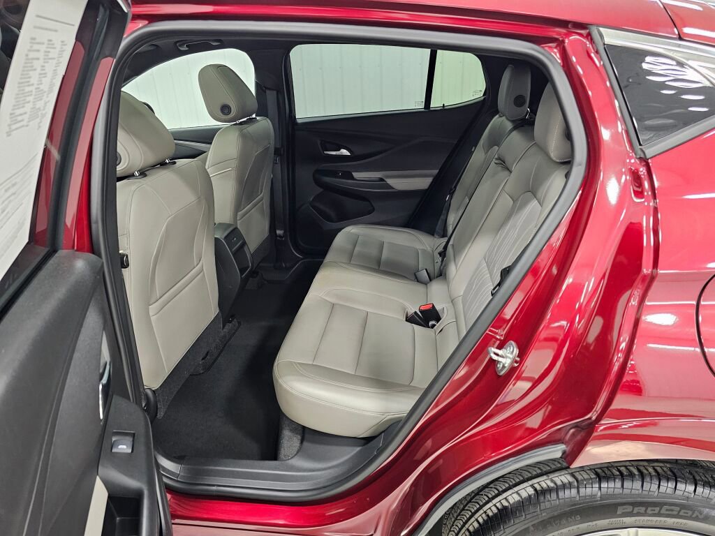 Used 2025 Buick Envista Avenir image 12