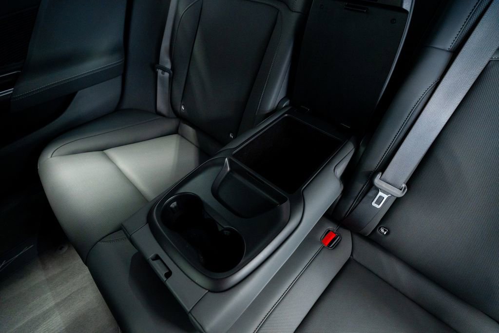 Used 2024 Lucid Air Pure RWD image 47