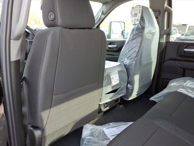 New 2026 Chevrolet Silverado 2500 Custom w/ Custom Value Package AWD/4WD image 8