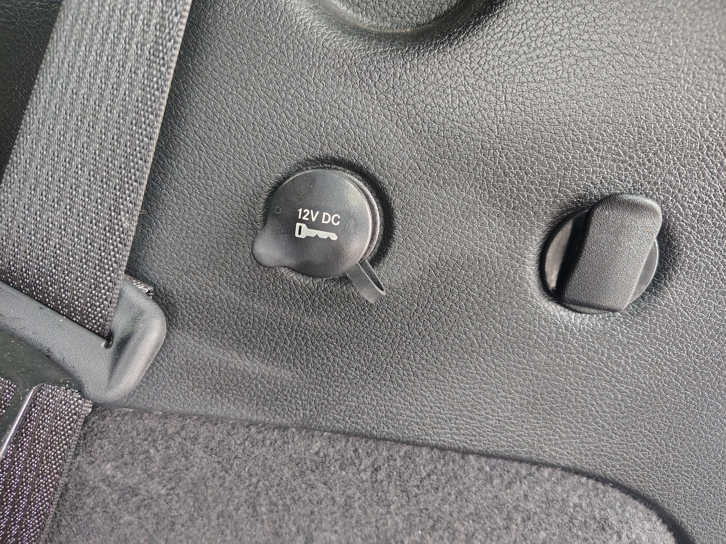 Certified 2025 Dodge Durango GT AWD/4WD image 13