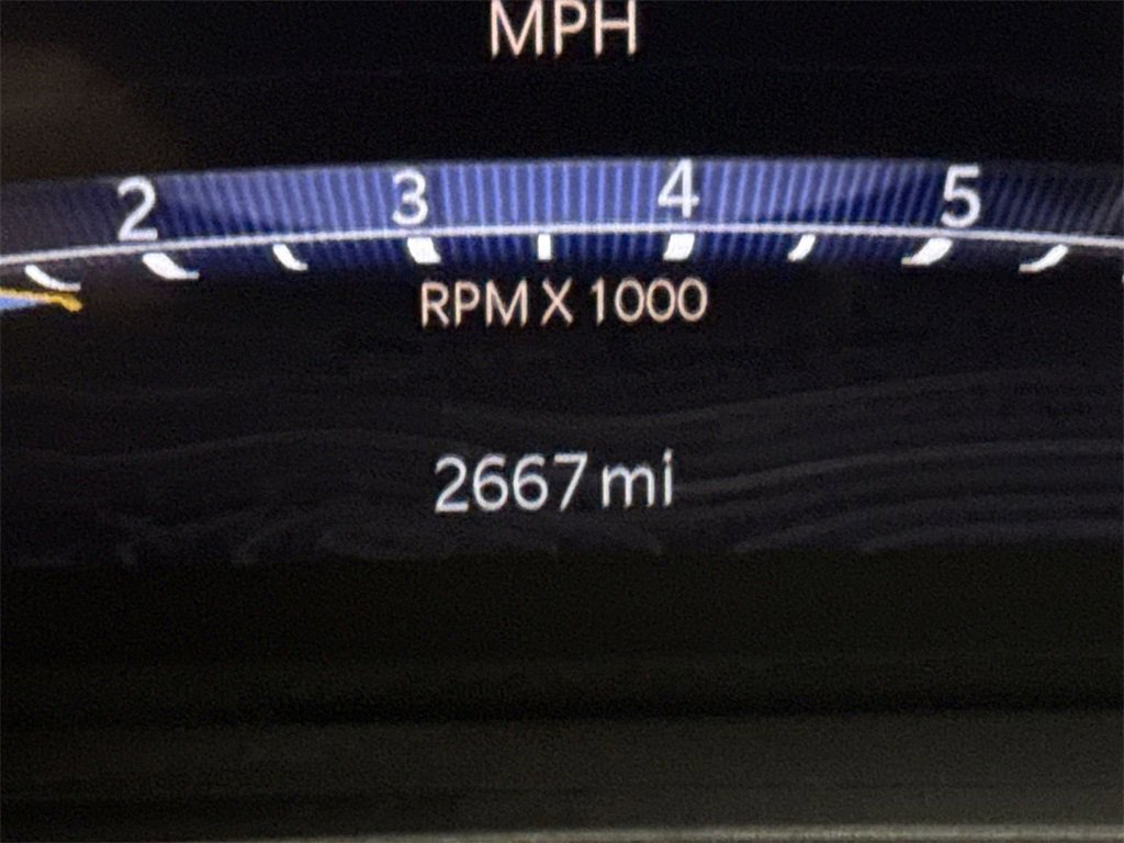 Used 2025 Jeep Grand Cherokee Laredo X w/ Luxury Tech Group I image 12