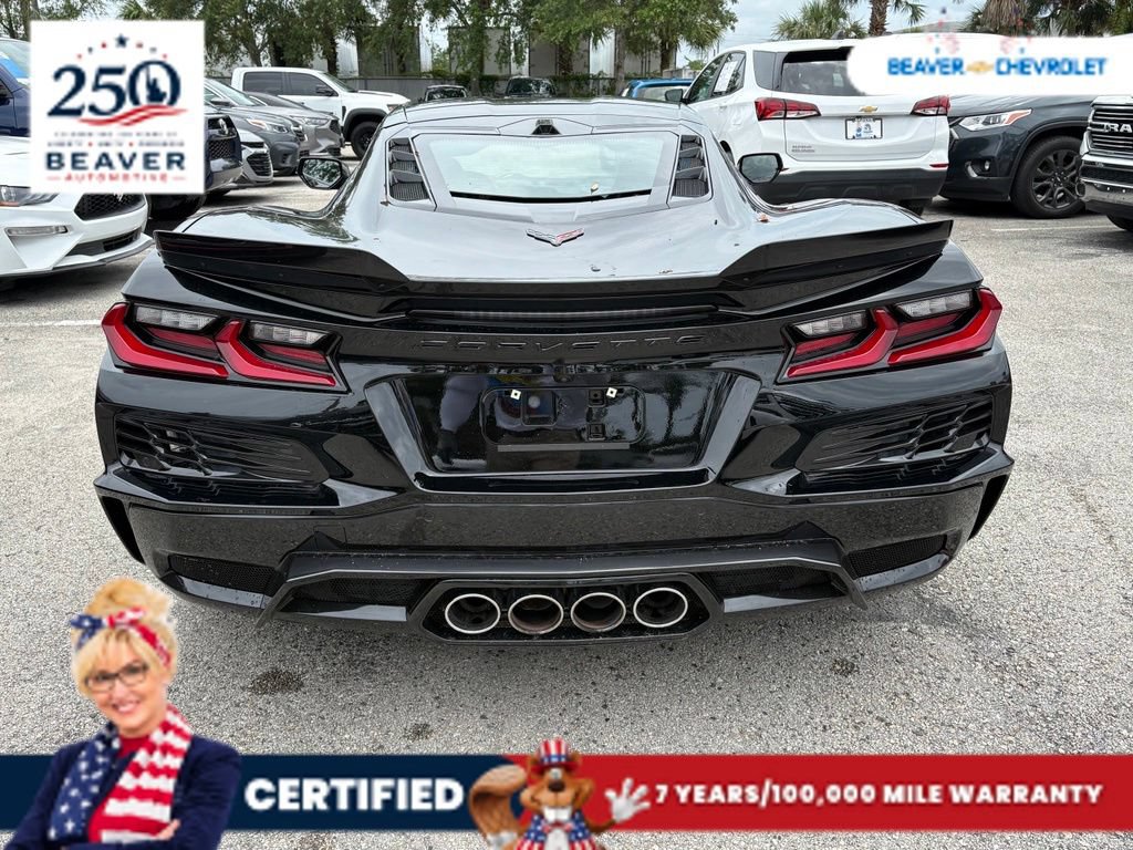 Used 2025 Chevrolet Corvette Z06 RWD image 6