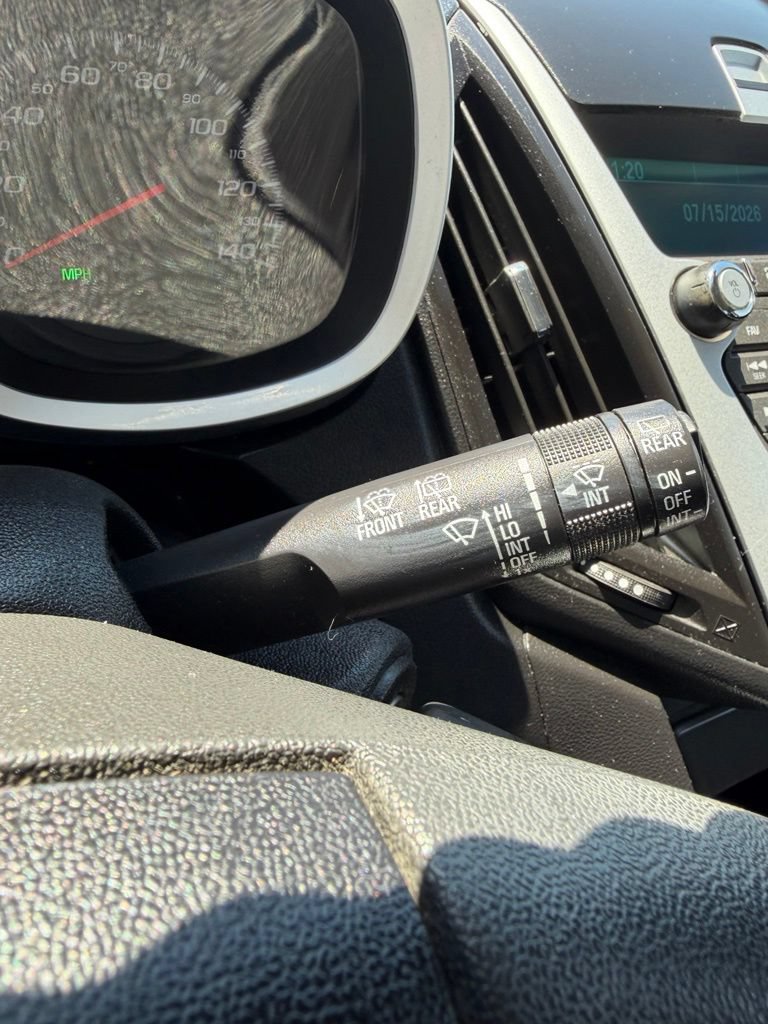 Used 2015 Chevrolet Equinox LS FWD image 23
