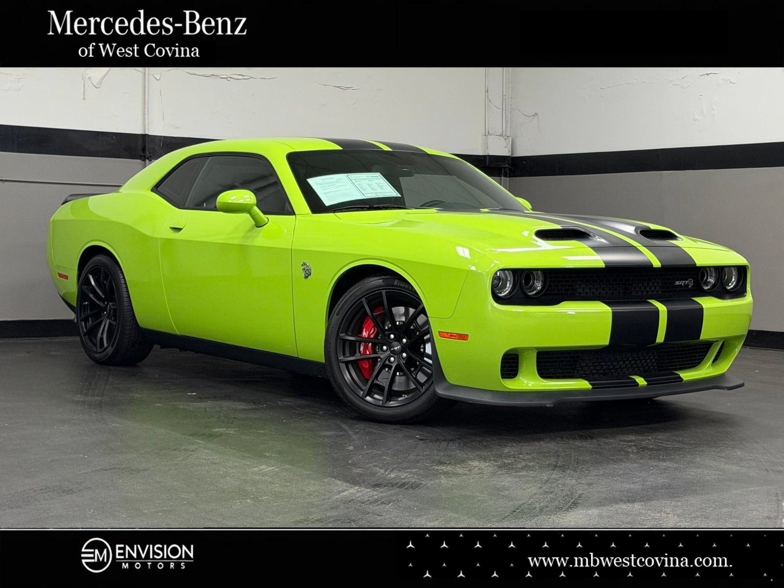 Used 2023 Dodge Challenger SRT Hellcat RWD image 1