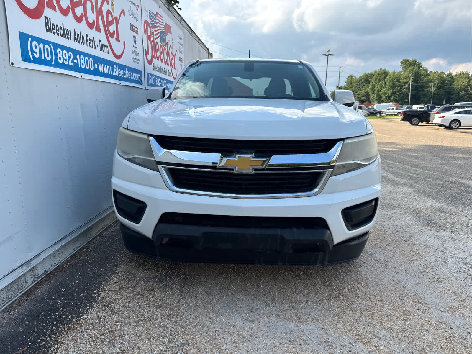 Used 2017 Chevrolet Colorado W/T w/ WT Convenience Package RWD image 4