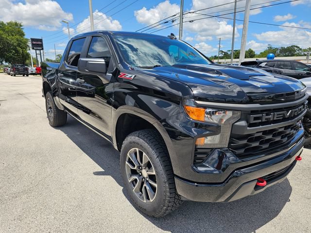 Used 2024 Chevrolet Silverado 1500 Custom Trail Boss AWD/4WD image 7