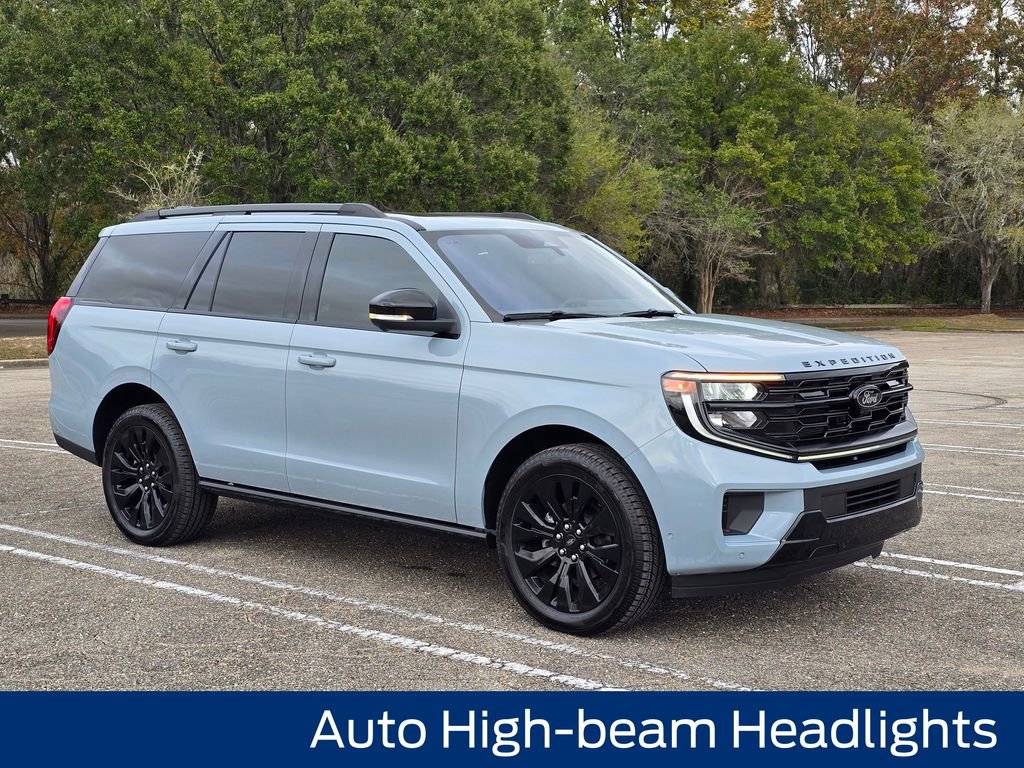 New 2025 Ford Expedition Platinum w/ Stealth Appearance Package image 10