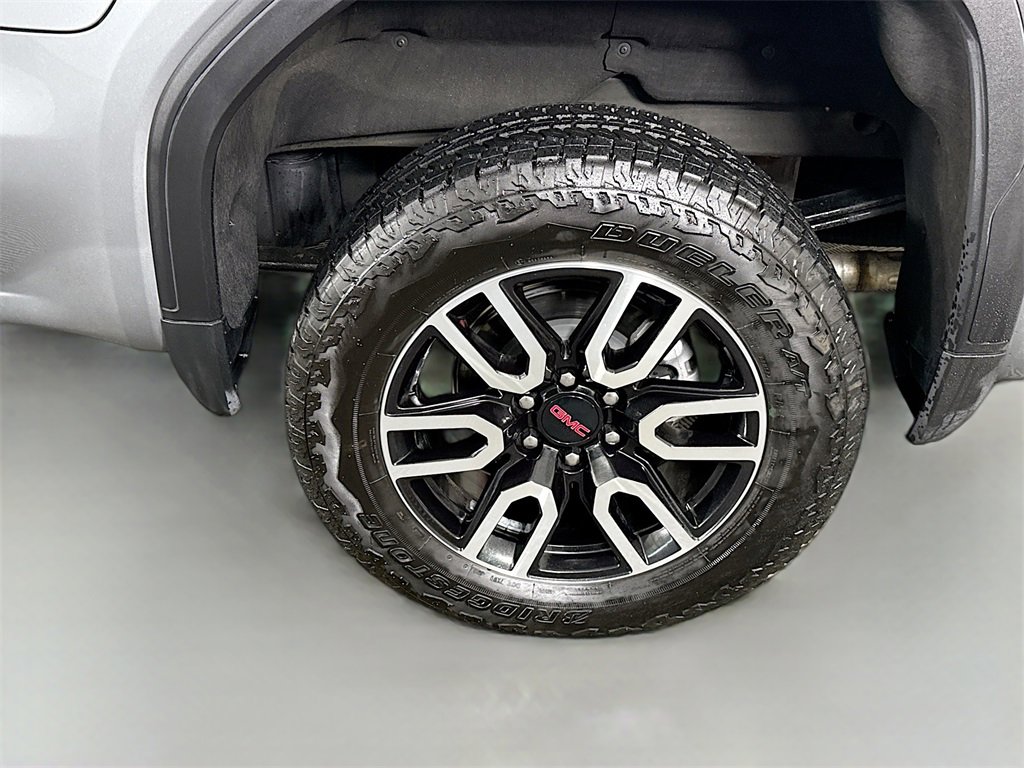 Used 2025 GMC Sierra 1500 AT4 w/ Technology Package image 38