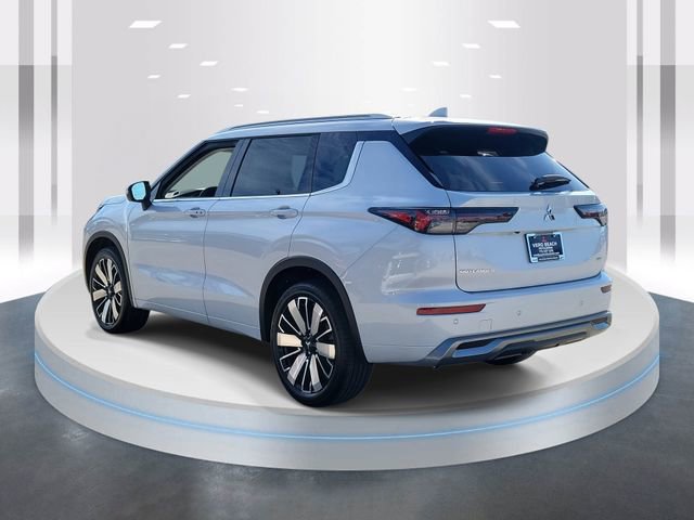 New 2026 Mitsubishi Outlander SEL image 4