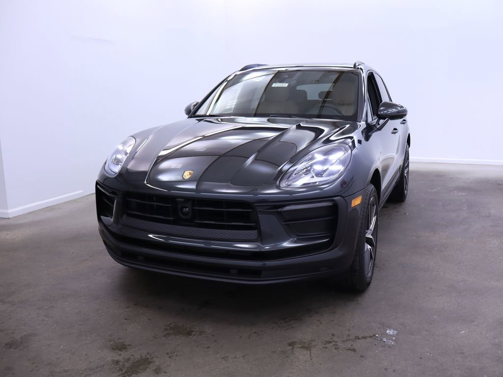 New 2025 Porsche Macan image 12