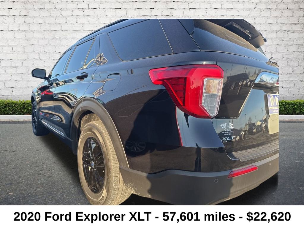 Used 2020 Ford Explorer XLT image 7