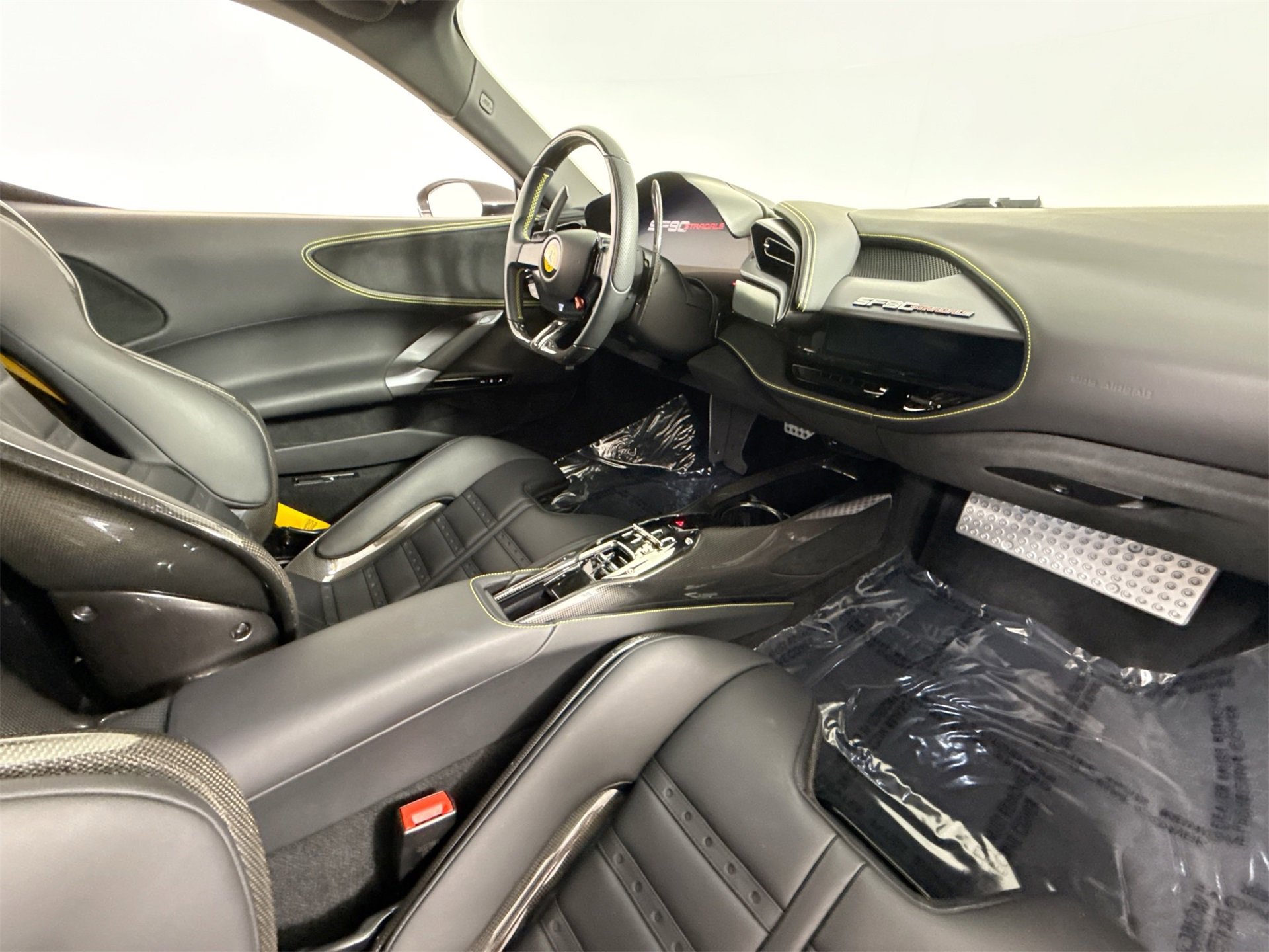 Certified 2023 Ferrari SF90 Stradale Base image 24