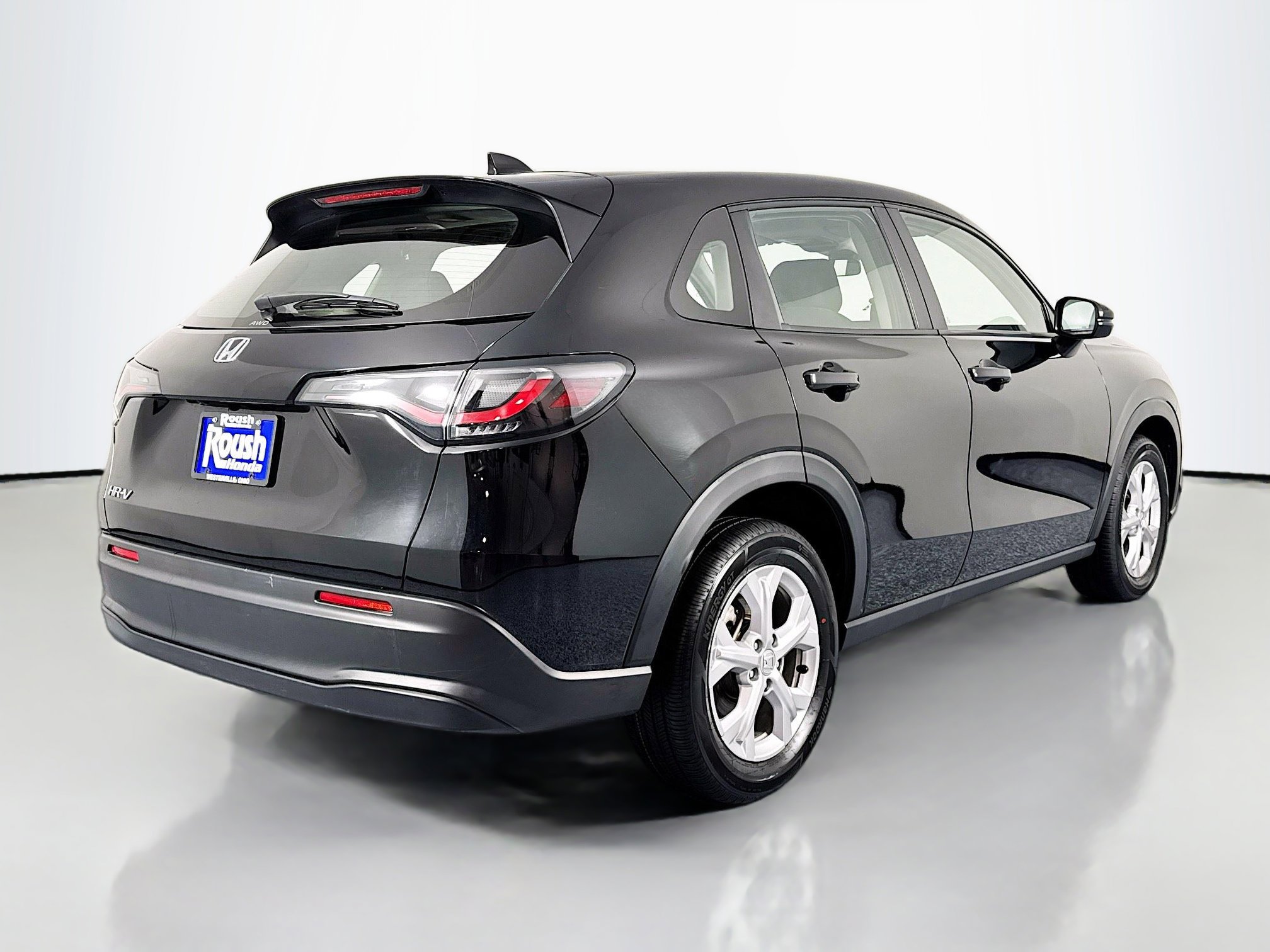 Certified 2023 Honda HR-V LX image 5