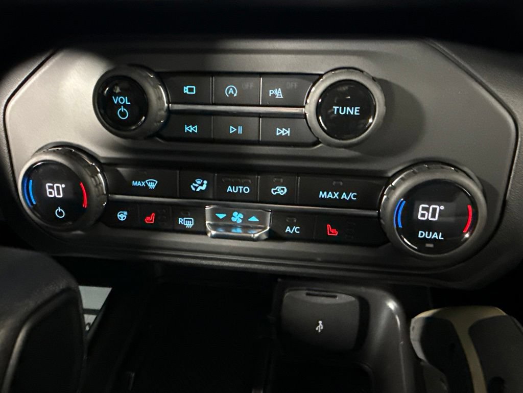 New 2026 Ford Bronco Badlands AWD/4WD image 25